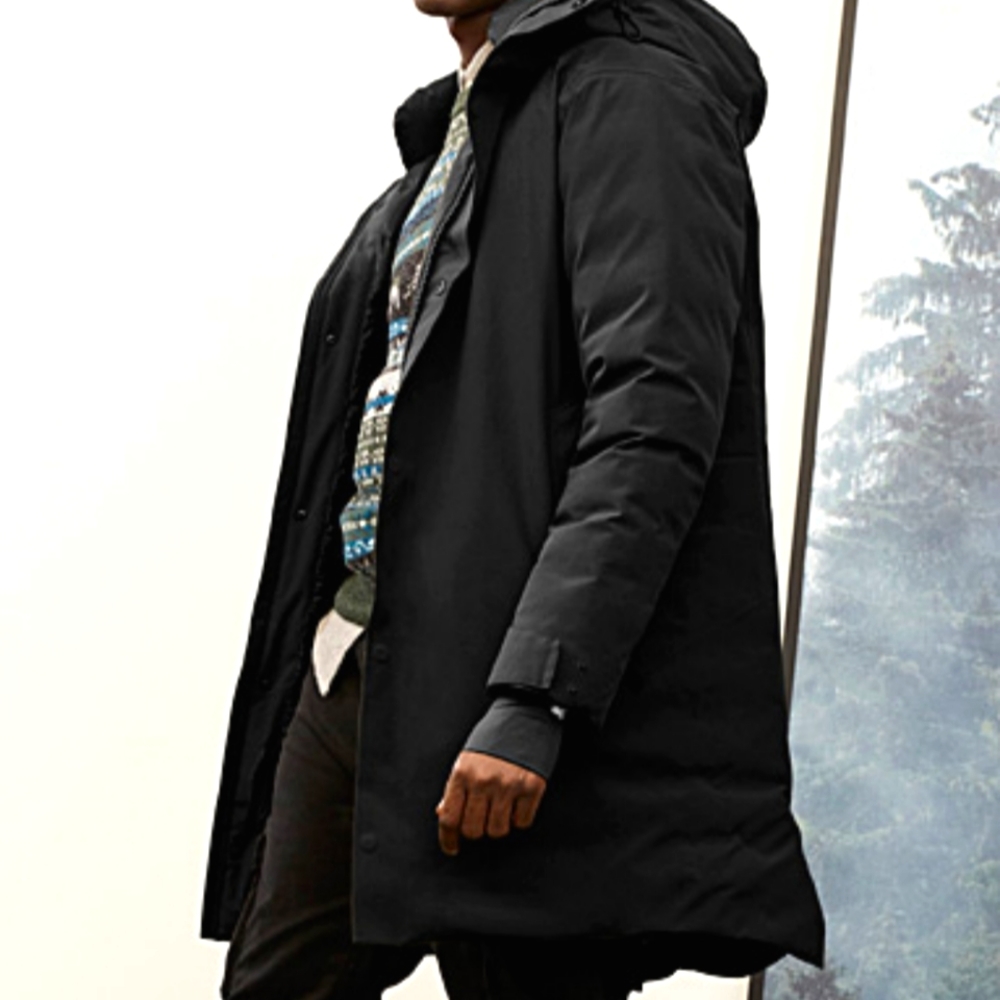 Black Le 31 Down Parka